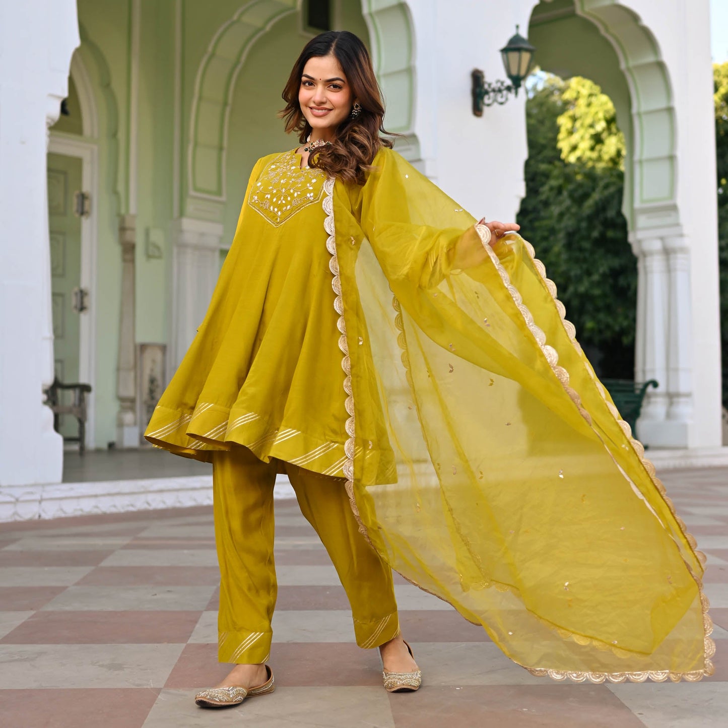 BINDIYA SUIT SET