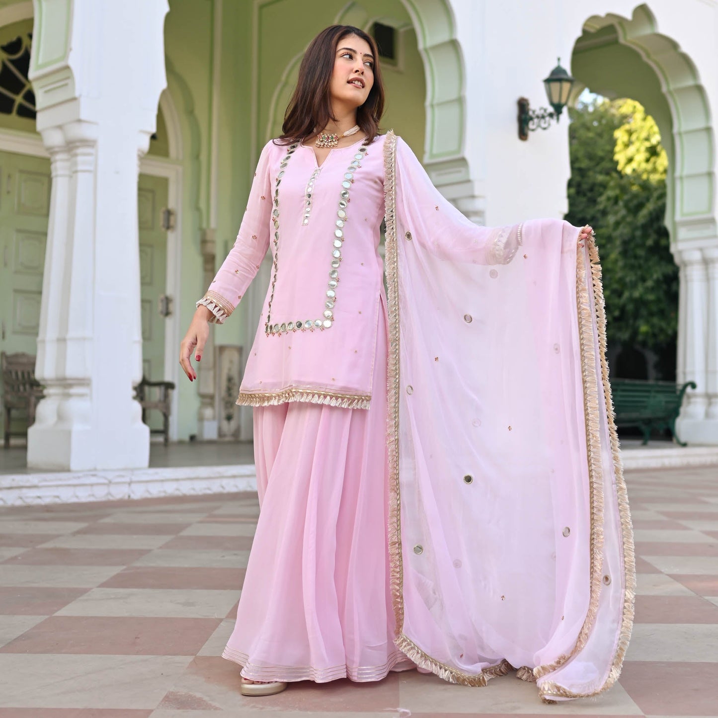 ANUKRITI SUIT SET
