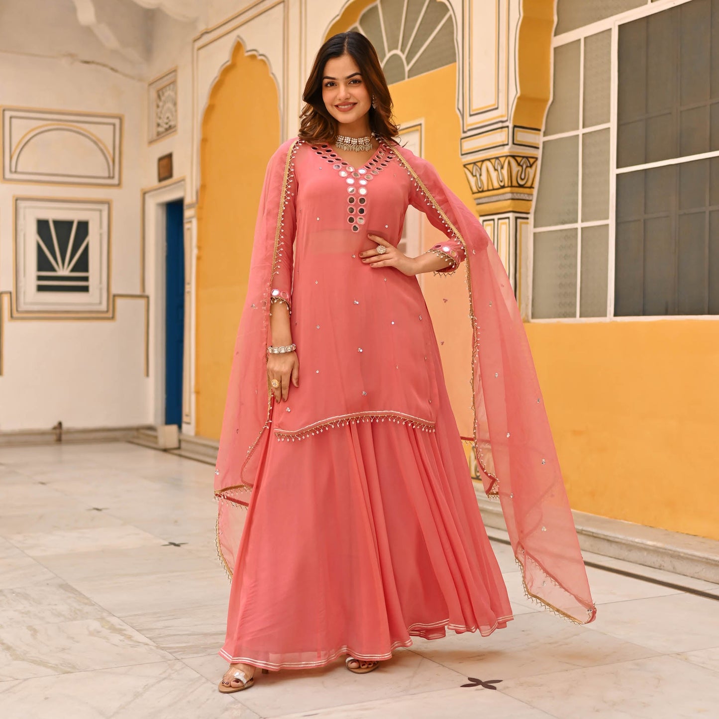 ADVIKA SUIT SET