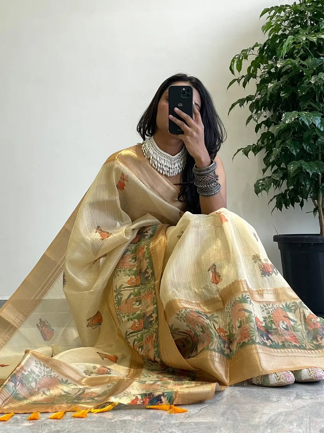 Exclusive Soft Gold Zari Tissue Digital Print Saree by My Store