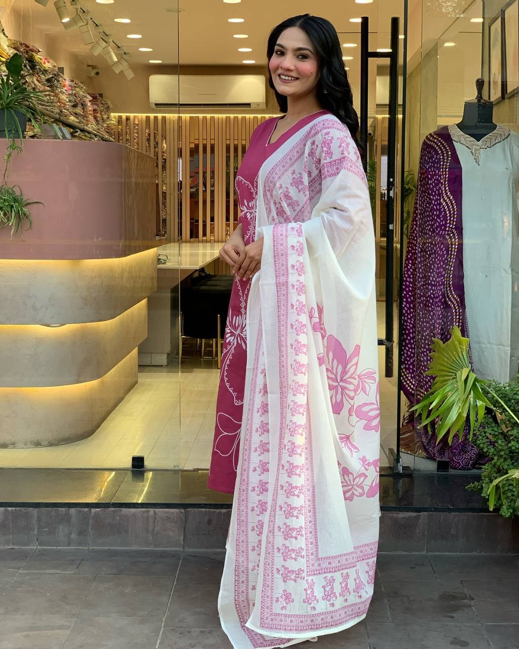 Gulabi Glamour: Festive Pink Kurta Set with Ethnic Touch