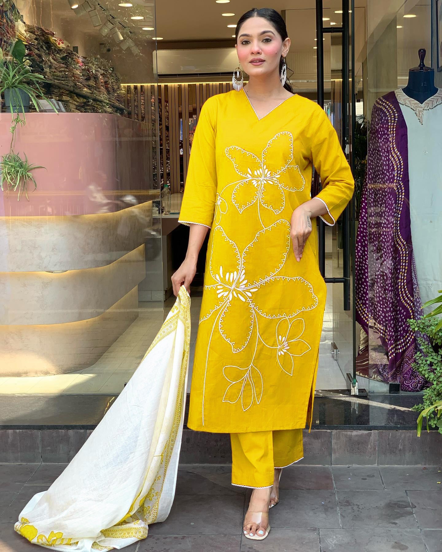Trending Wear Silk Yellow Kurta Set For Women