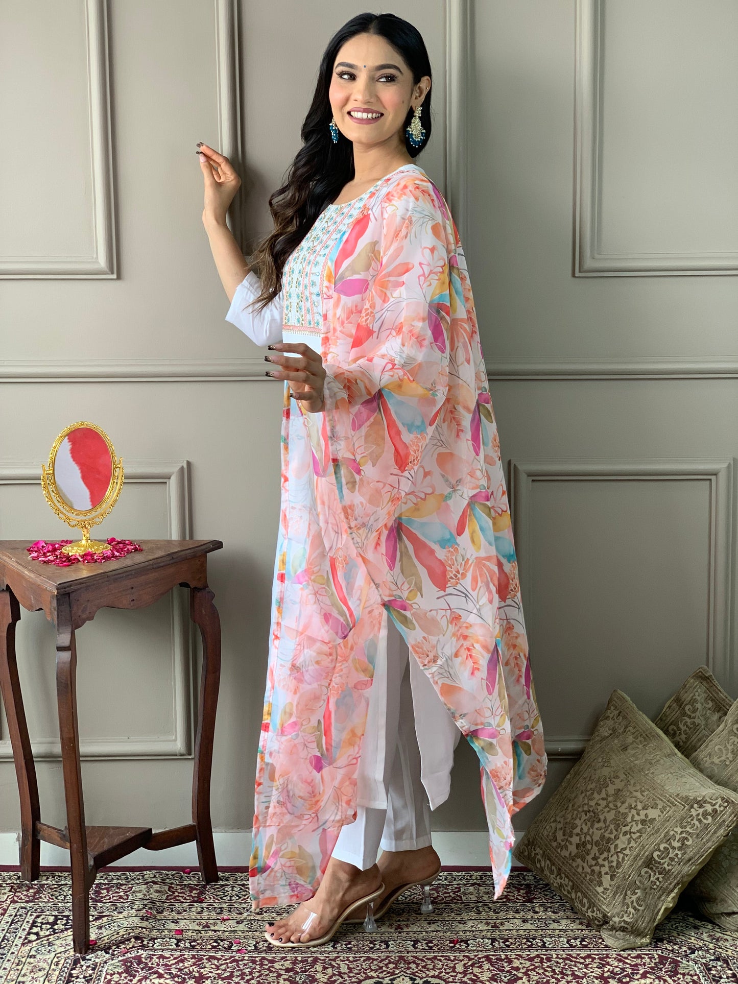 Festival Wear Straight Kurta Set For
