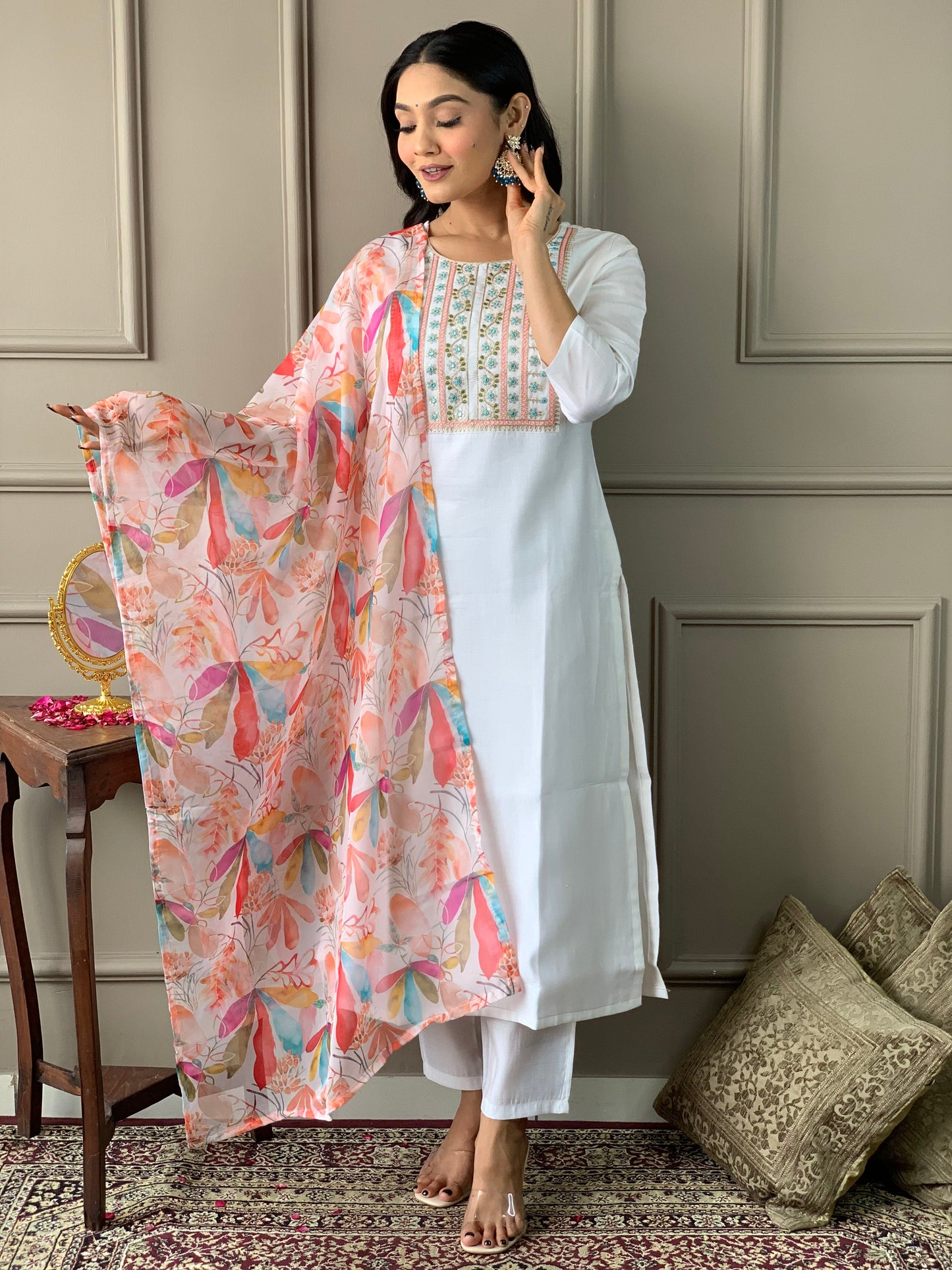 Festival Wear Straight Kurta Set For