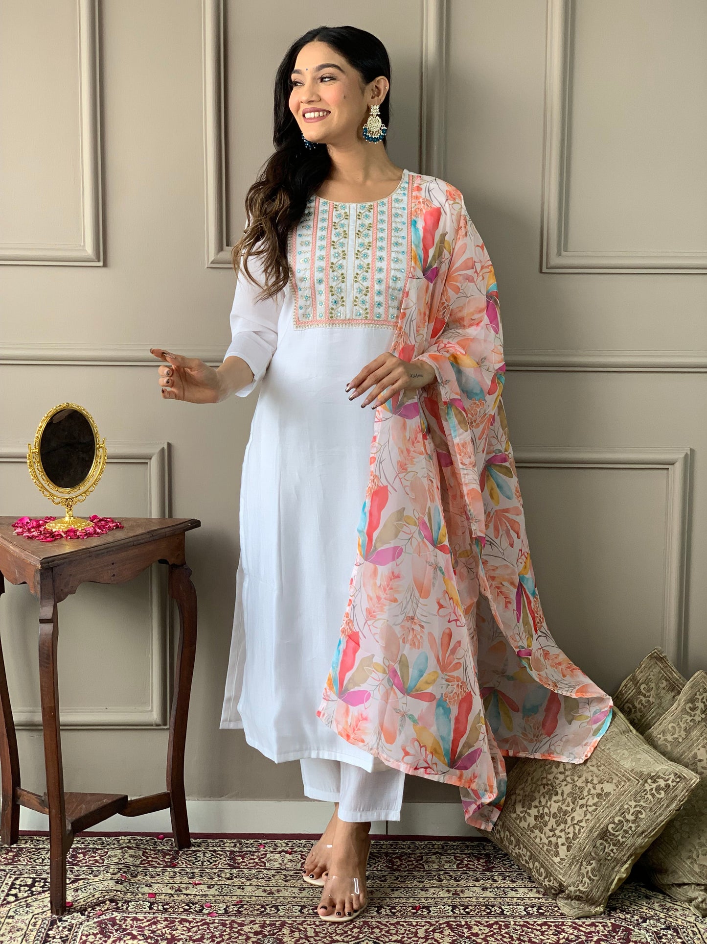 Festival Wear Straight Kurta Set For