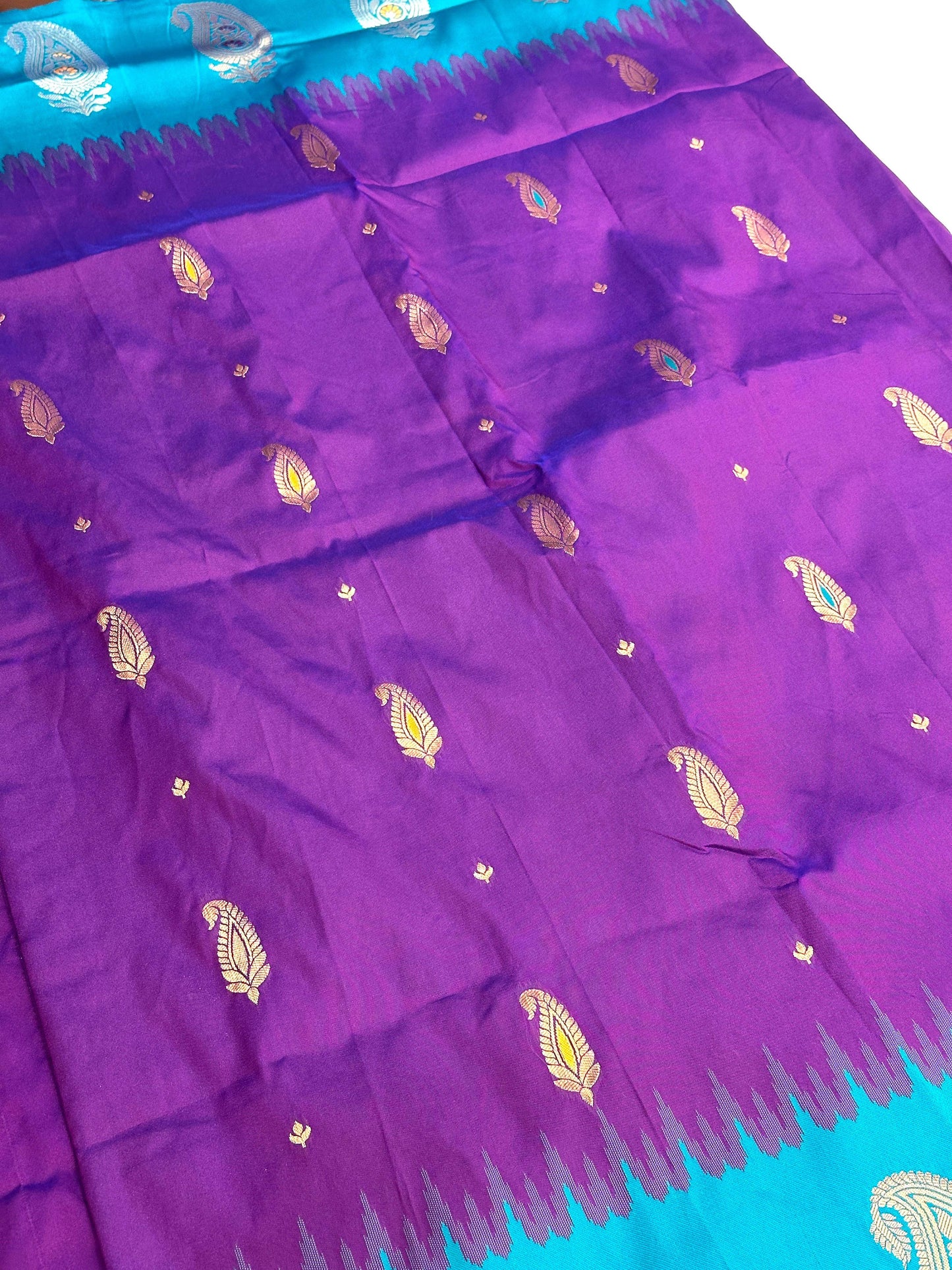 Wine Mango Butti Soft Silk Saree