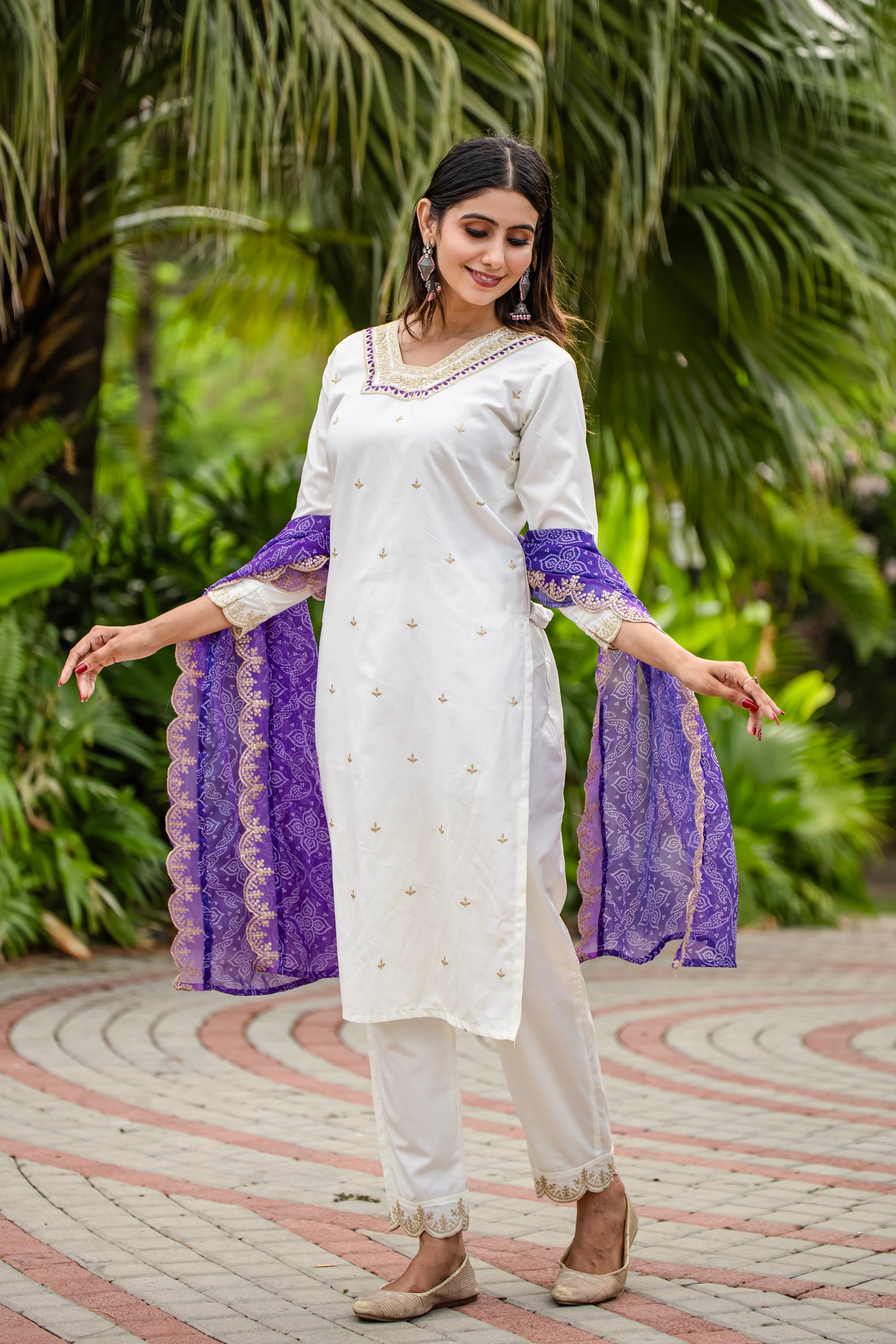 Silk Embroidered White Kurta Set