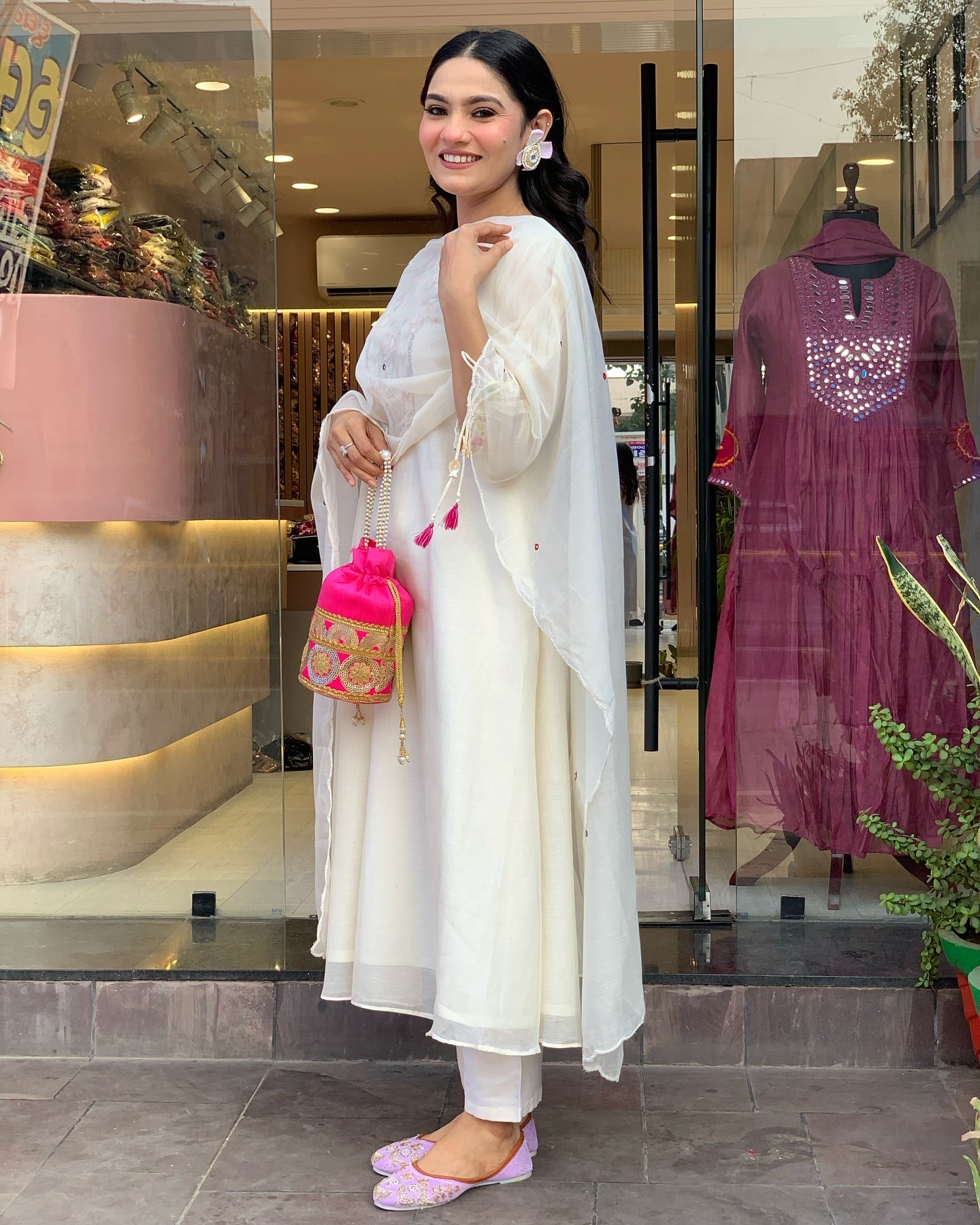 Exquisite Off-White Embroidered Kurta Set with Sheer Dupatta