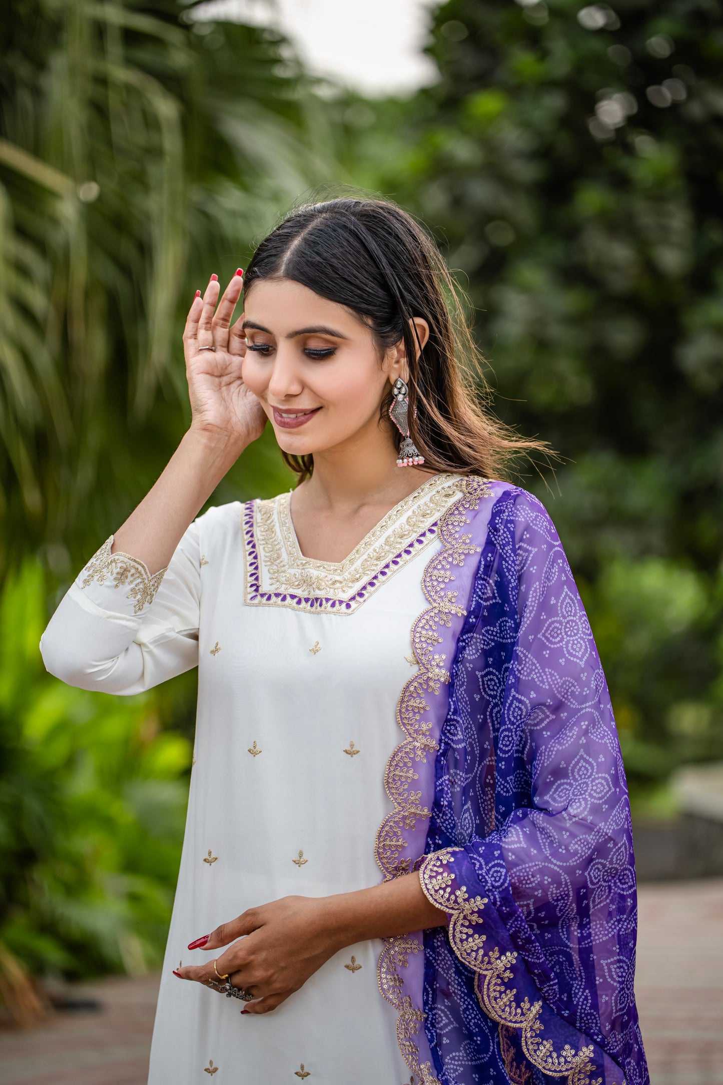 Silk Embroidered White Kurta Set