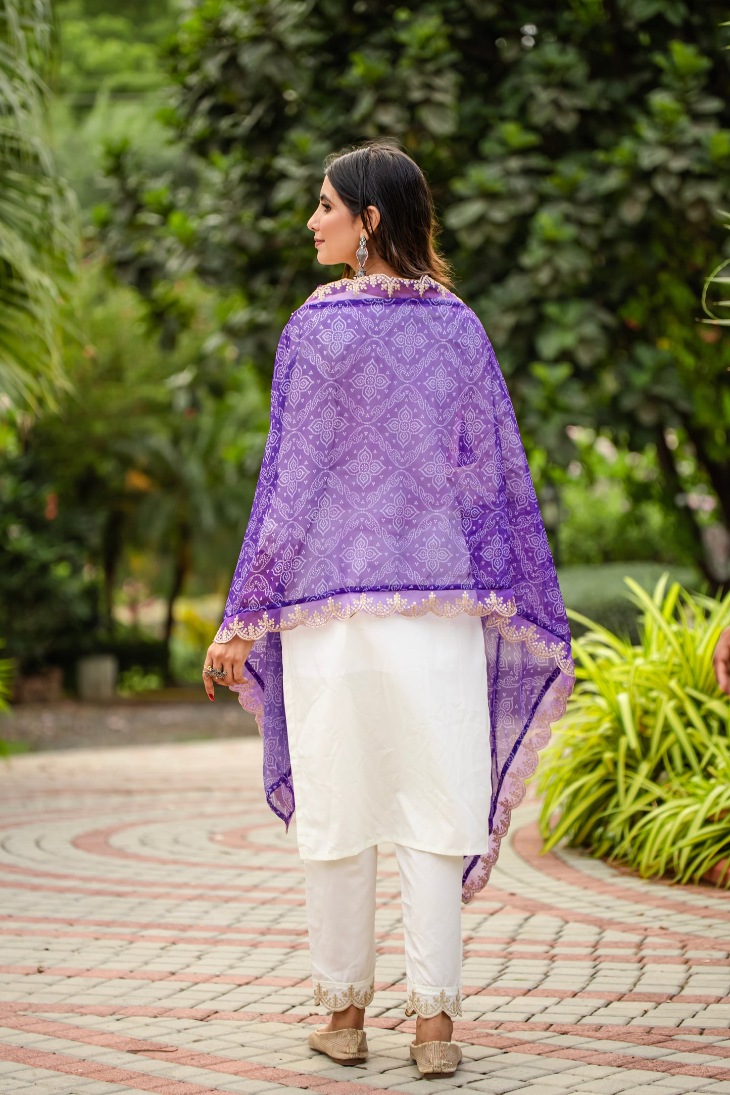 Silk Embroidered White Kurta Set