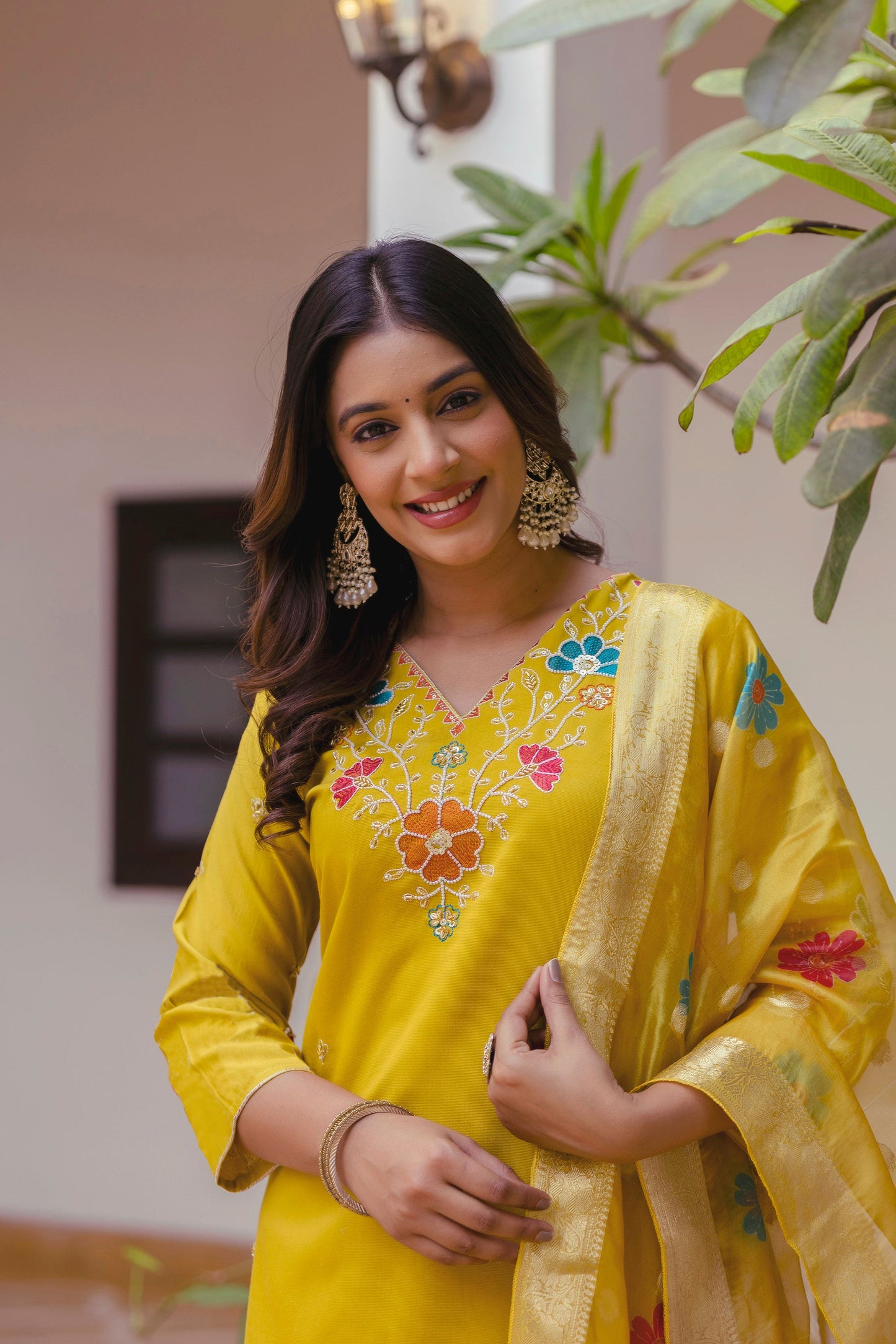 Beatifull Yellow Kurta Set For Women