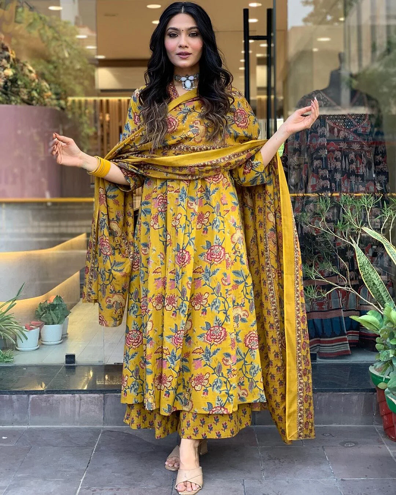 Elegant Yellow Floral Anarkali Kurta Set with Dupatta