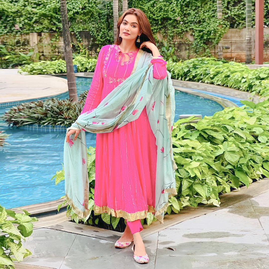 GULABO SUIT SET by My Store