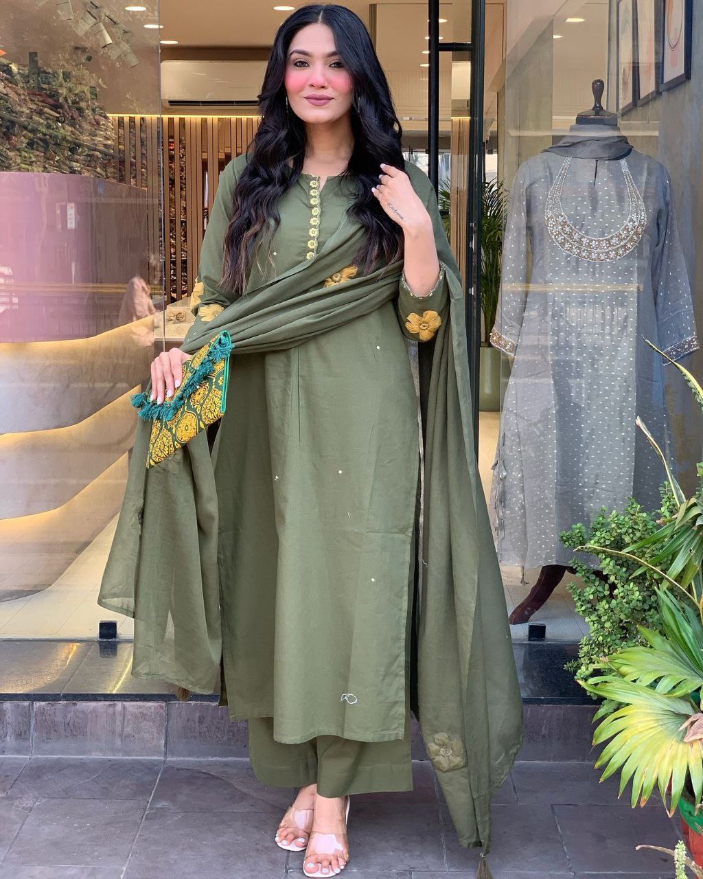 Ethenic Green kurta Set For Women