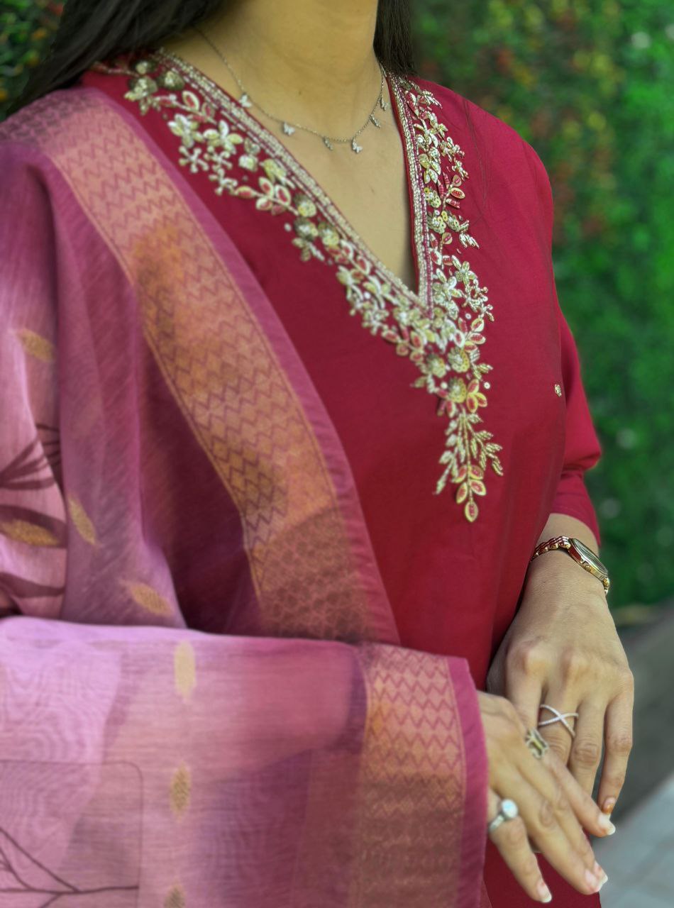 Festival Wear Red Kurta Set For Women