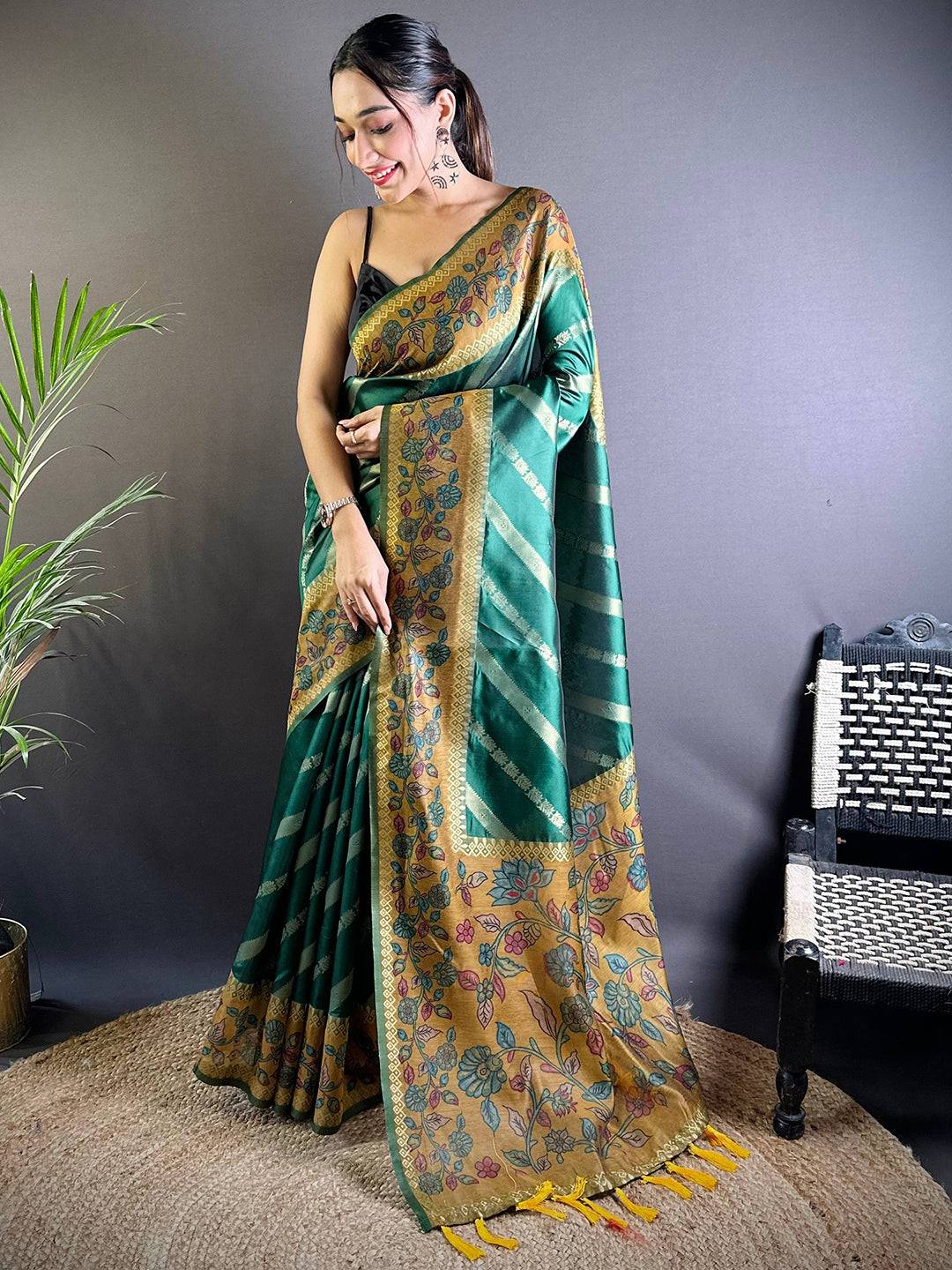 Green Gold Zari And Kalamkari Print Saree by My Store