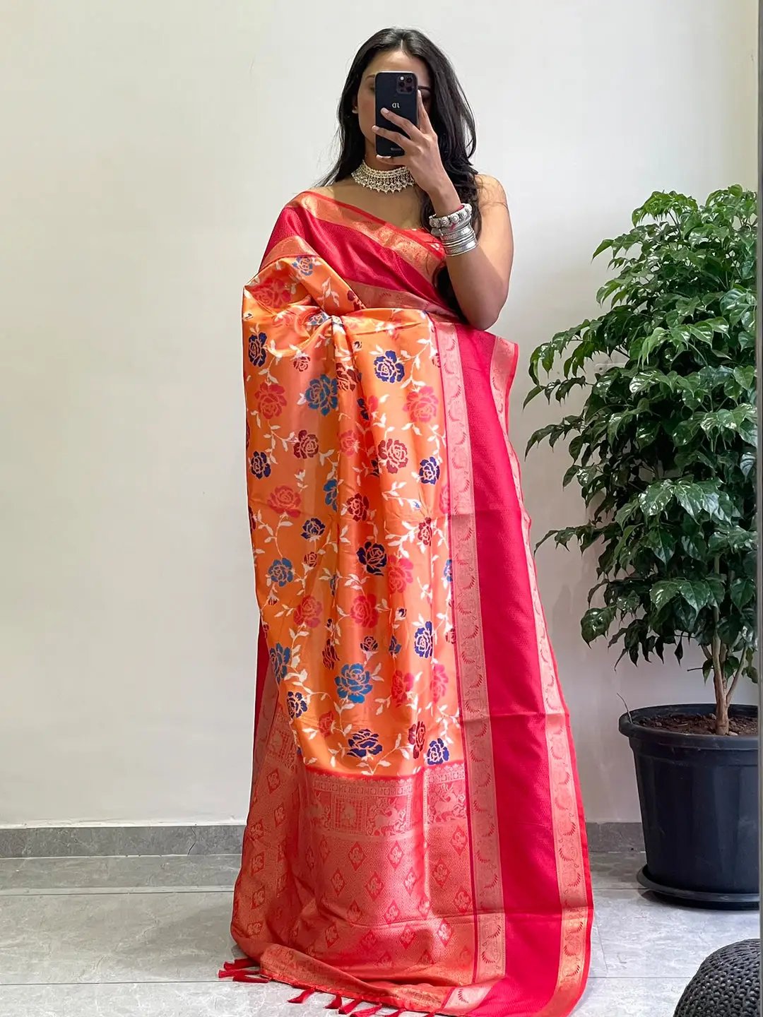 Attractive Soft Silk Gadwal Border Pochampally Print Saree