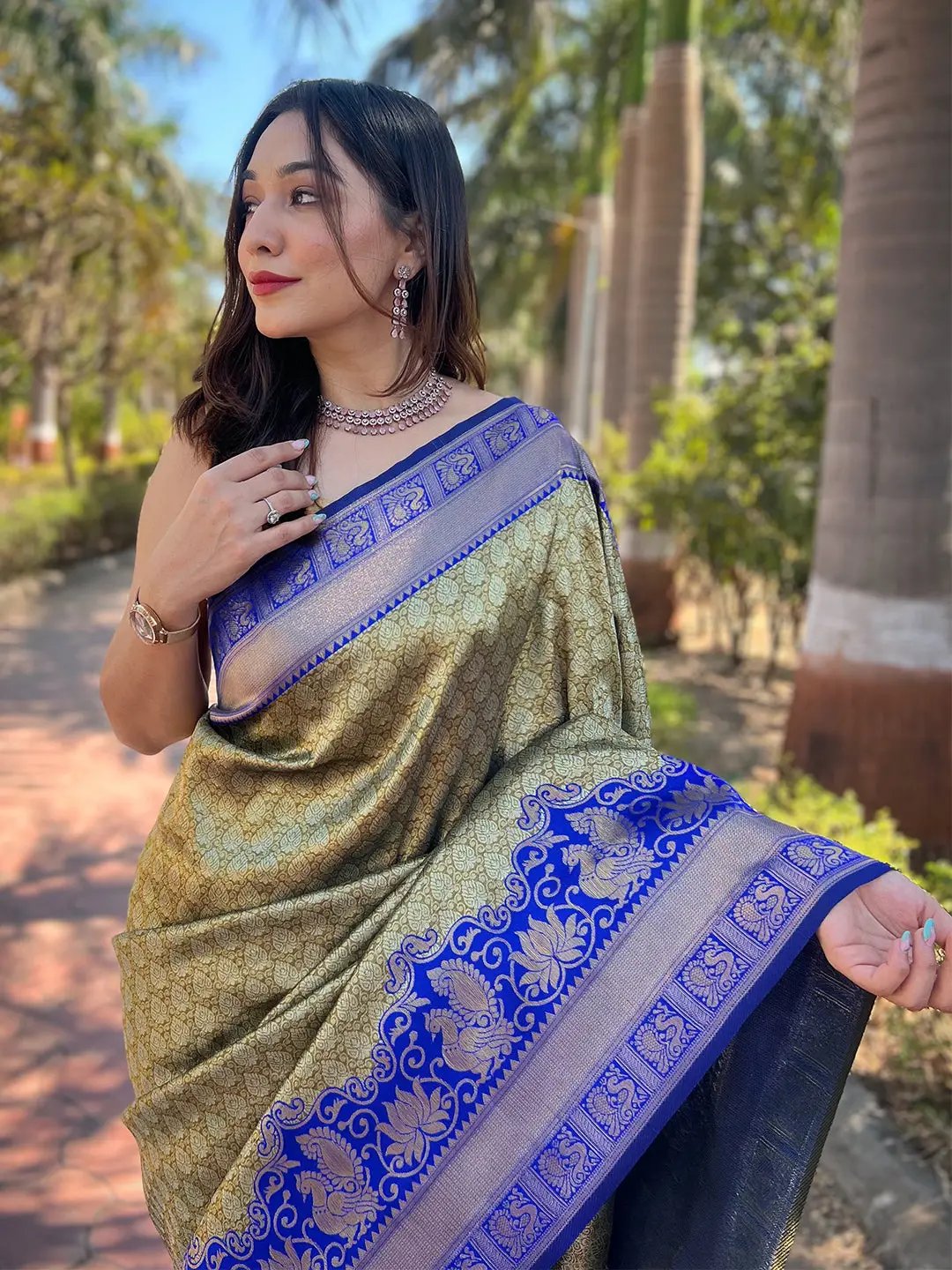 Bollywood One Gram Gold Tissue Kanjivaram Soft Silk Saree