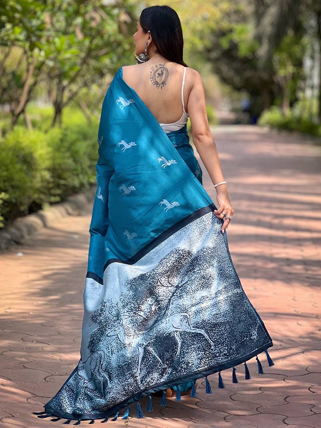 Rama Soft Silk Saree With Postar Weaving Zari Pallu by My Store