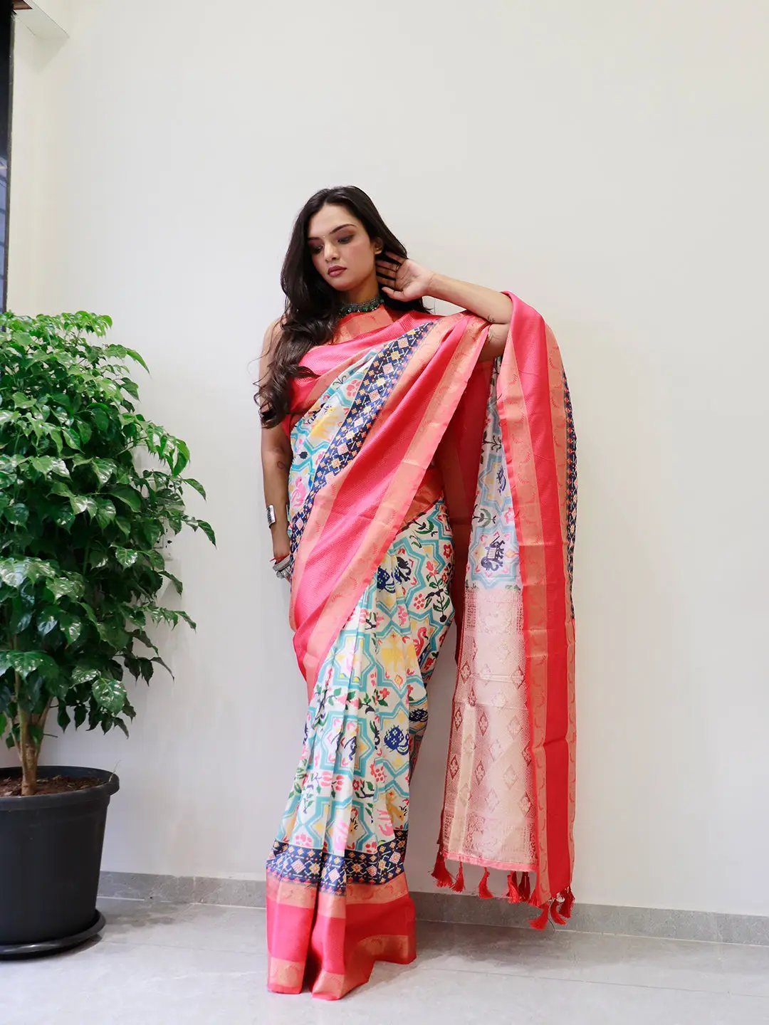 Attractive Soft Silk Gadwal Border Pochampally Print Saree