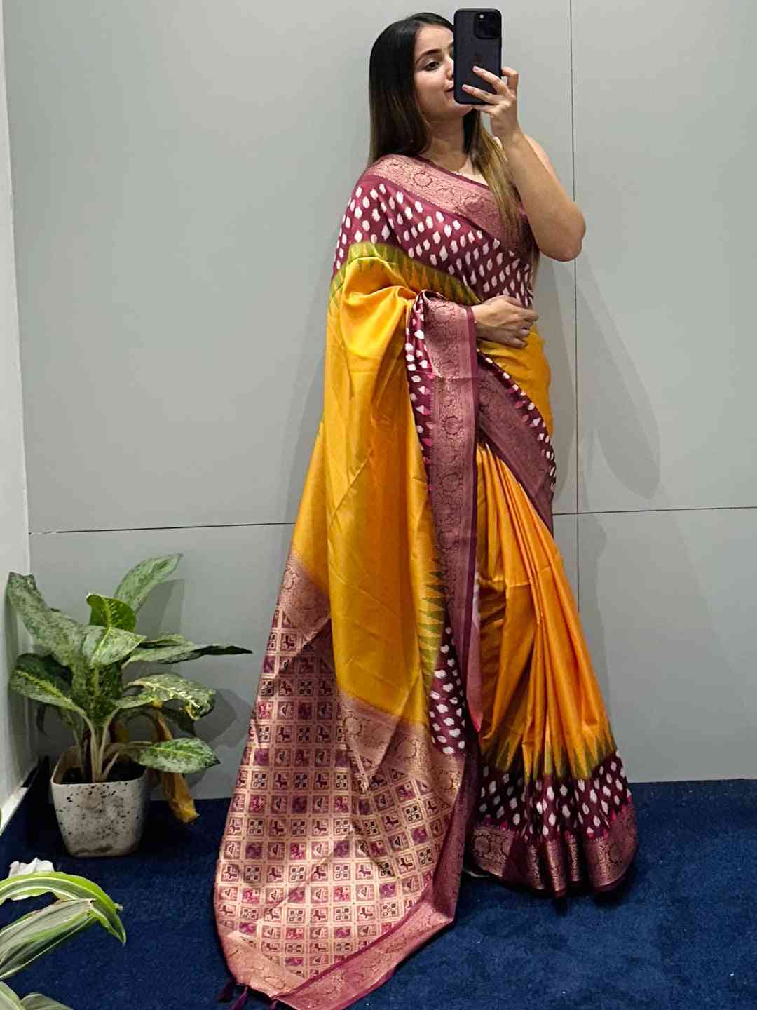 Pure Banarasi Soft Silk With Patola Pallu on Saree by My Store