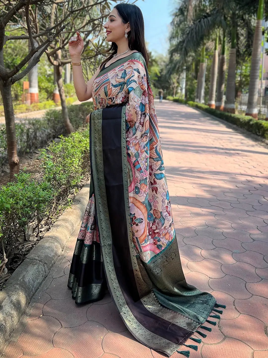 Green Colour Double Border Chex Weaving Banarasi Soft Silk Saree by My Store