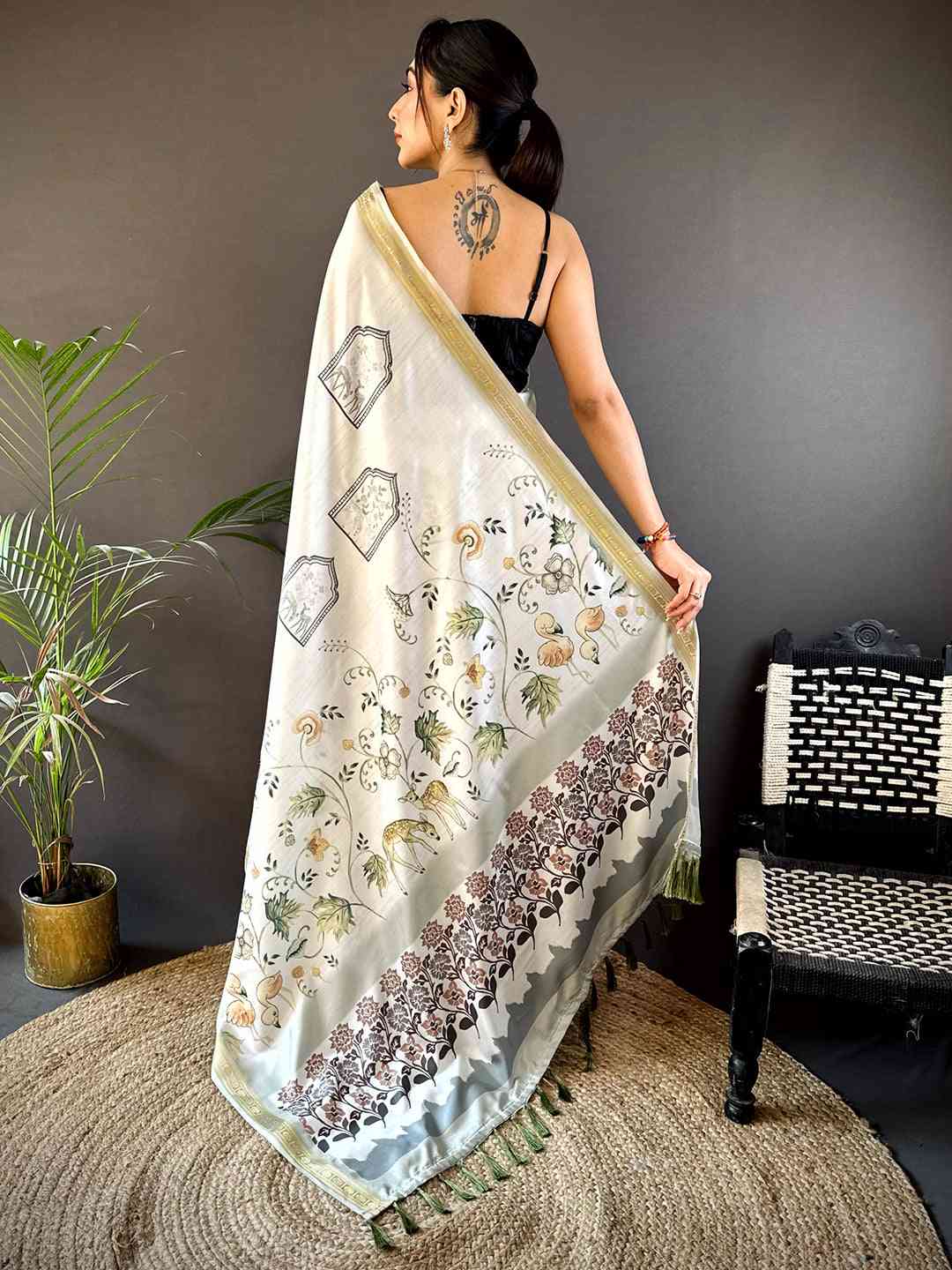 Green Forest Phulkari Kalamkari Print Saree by My Store