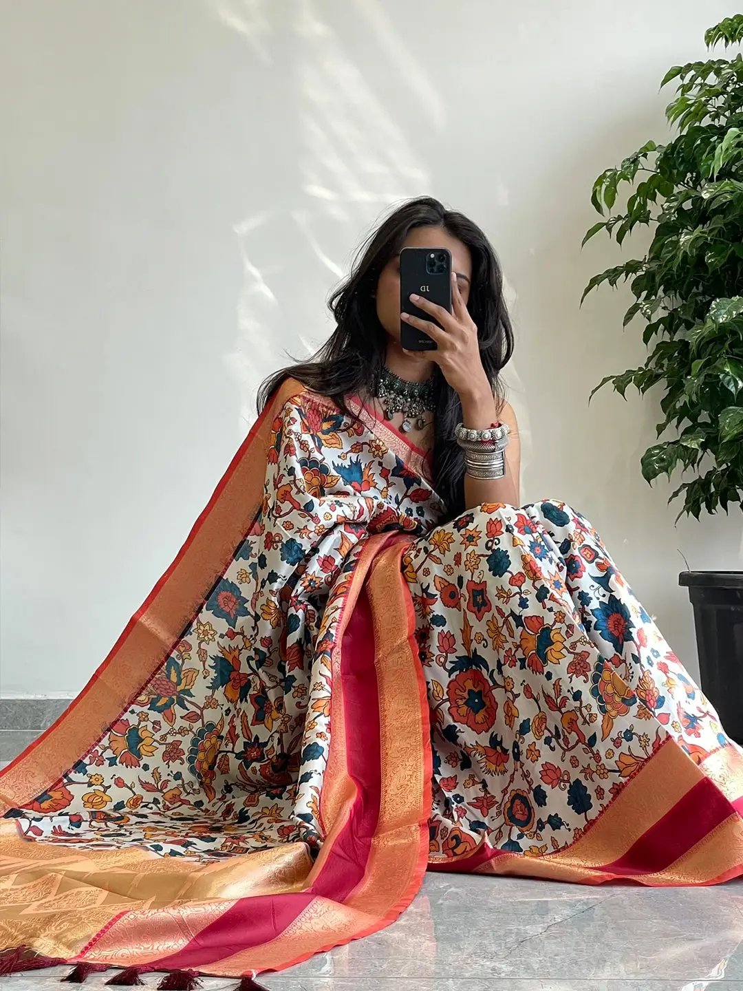White Colour Soft Silk Kalamkari Saree