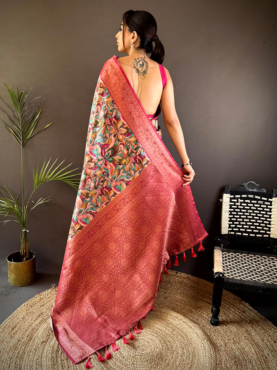Red Soft Gadwal Pattu Geometric Saree by My Store