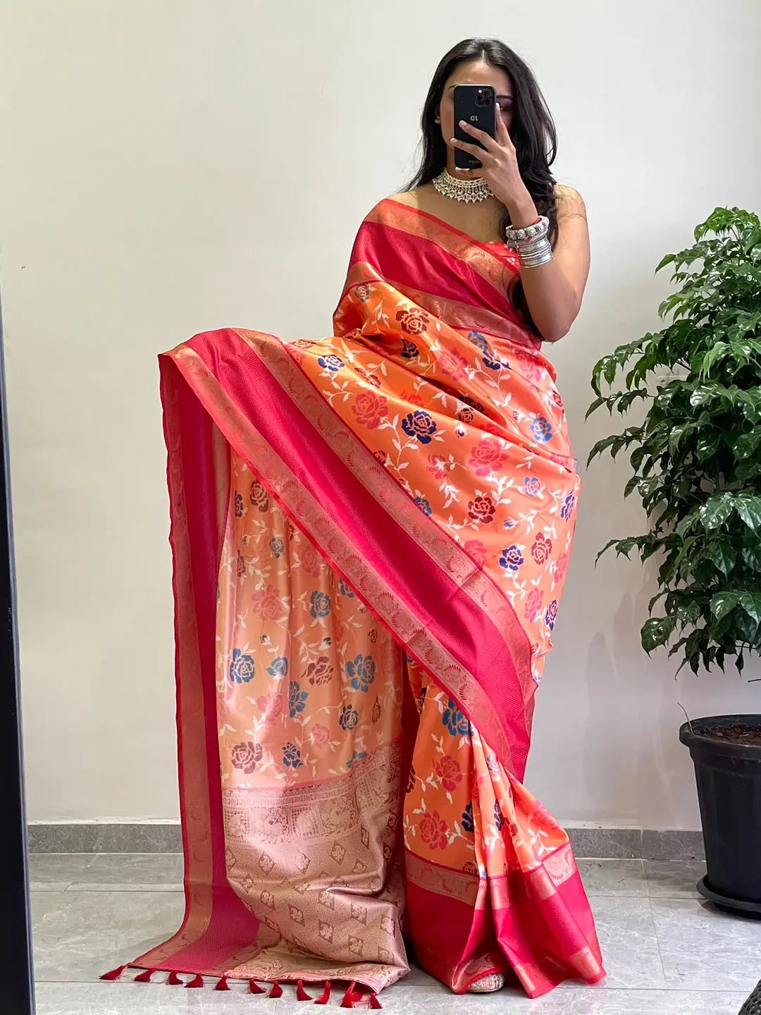 Attractive Soft Silk Gadwal Border Pochampally Print Saree