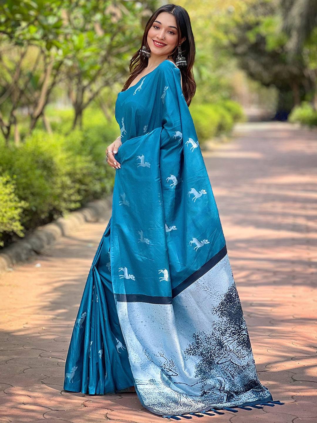 Rama Soft Silk Saree With Postar Weaving Zari Pallu by My Store