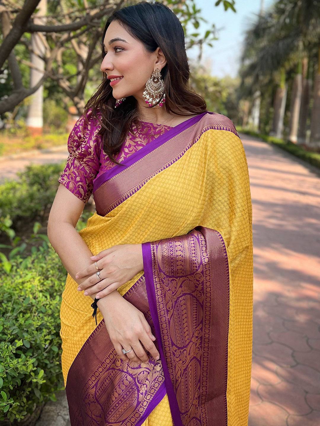 Yellow Aura Soft Silk Saree With Kanjivaram Weaving Broced Zari Blouse