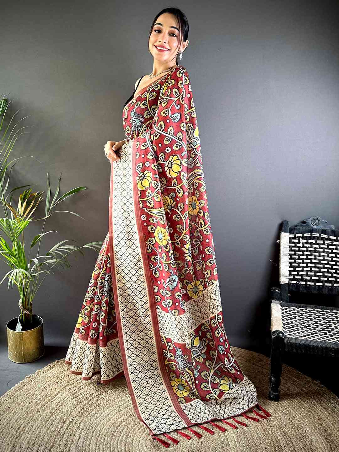 Maroon Chanderi Phulkari Floral Sulb Saree by My Store