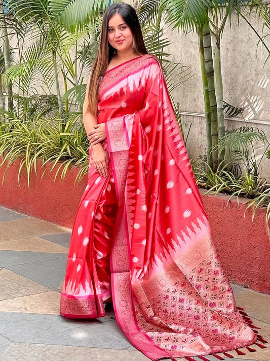 Soft Silk Banarasi saree With Zari Patola Pallu. by My Store
