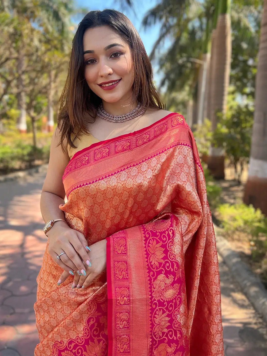 Stylish One Gram Gold Tissue Kanjivaram Soft Silk Saree by My Store