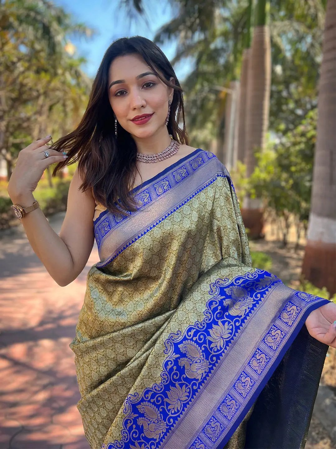 Bollywood One Gram Gold Tissue Kanjivaram Soft Silk Saree