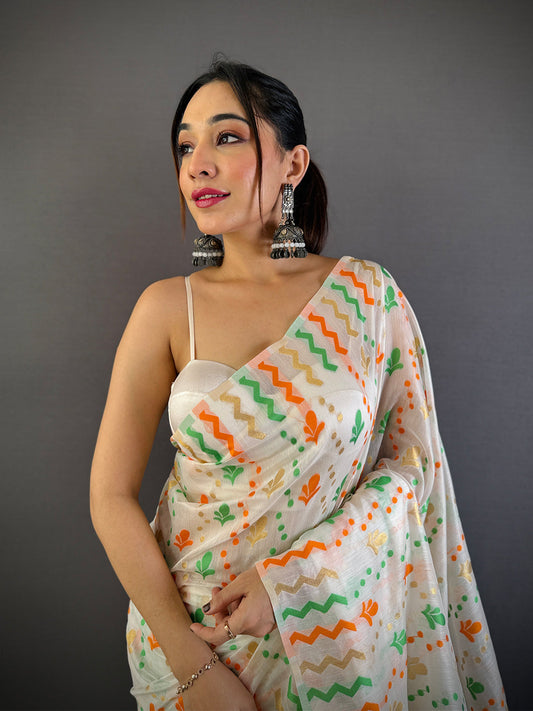 Vibrant Green Dhakai Jamdani Cotton Silk Saree