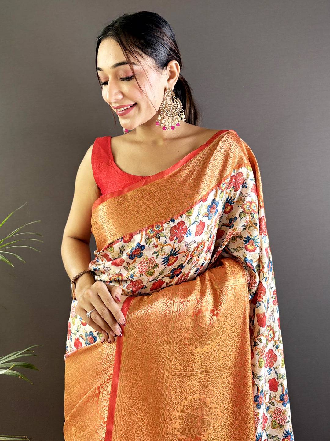 Cream Banarasi Silk Saree With Kanchi Pattu Border by My Store