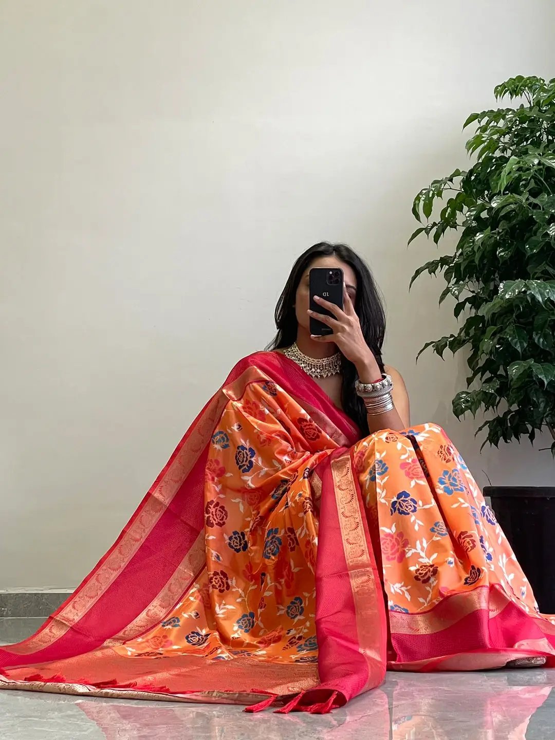 Attractive Soft Silk Gadwal Border Pochampally Print Saree
