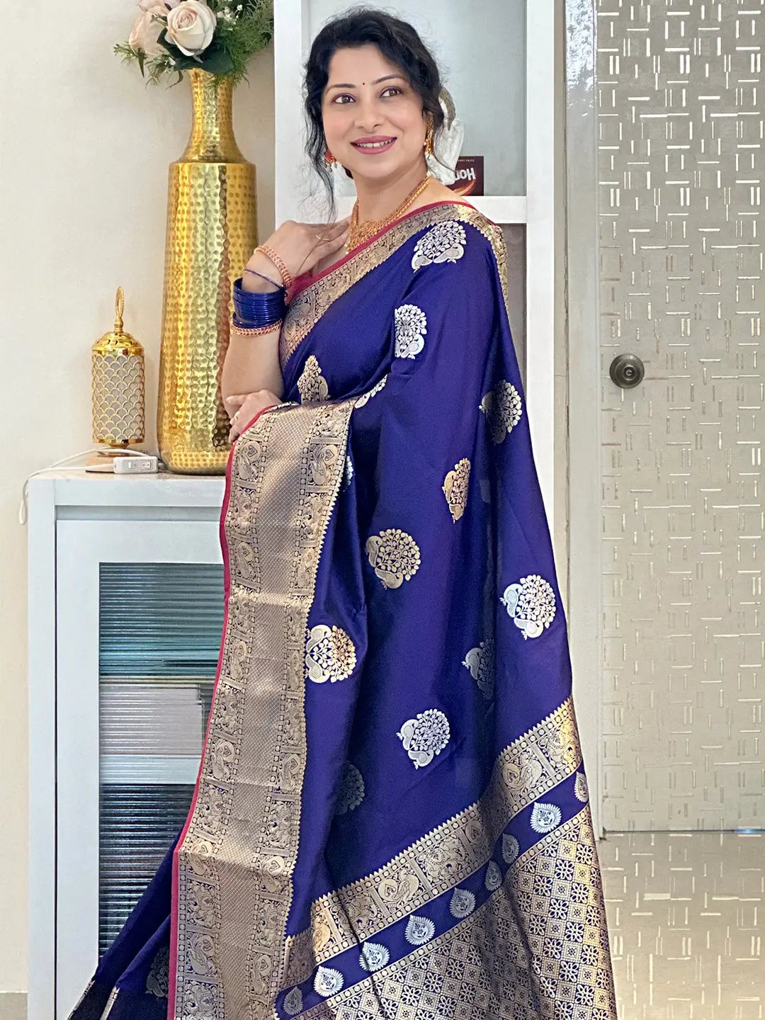 Purple Banarasi Silk Kanchi Zari Weaving Saree by My Store