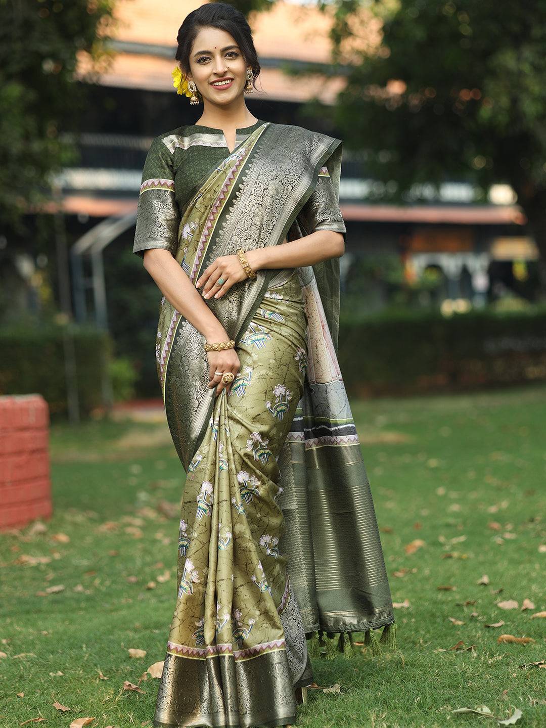 Green Colour Batik Pen kalamkari Saree With Zari Weaving Pallu - Luxe by My Store