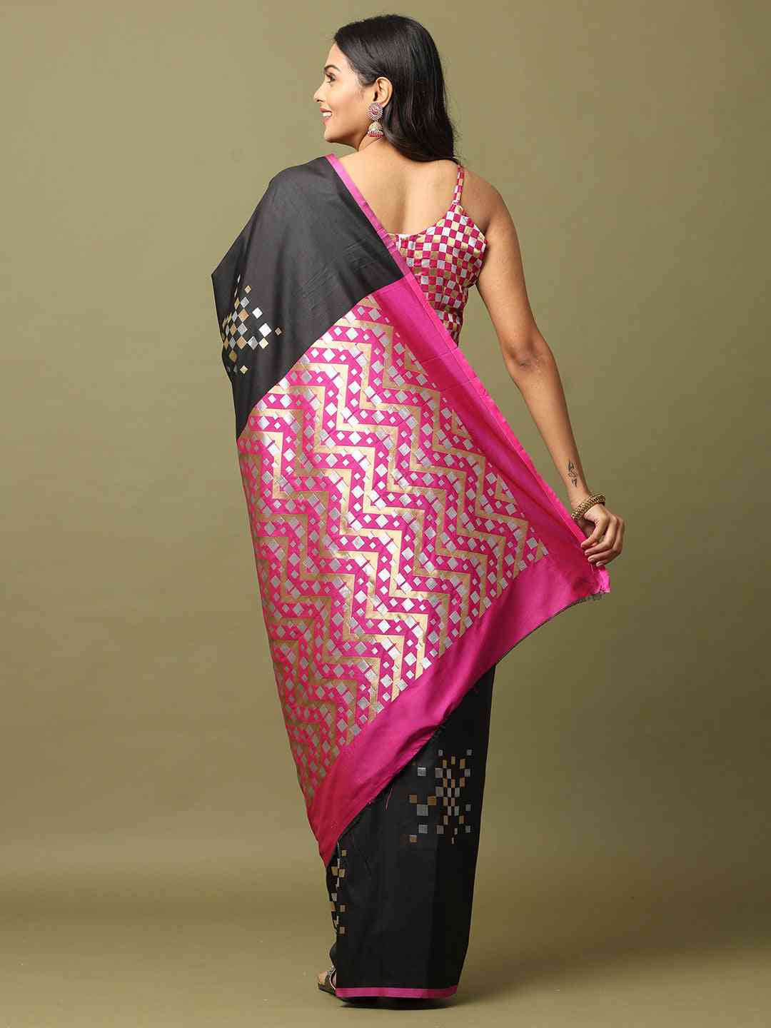 Black Banarasi Katan Silk Kanchi Zari Weaving Saree