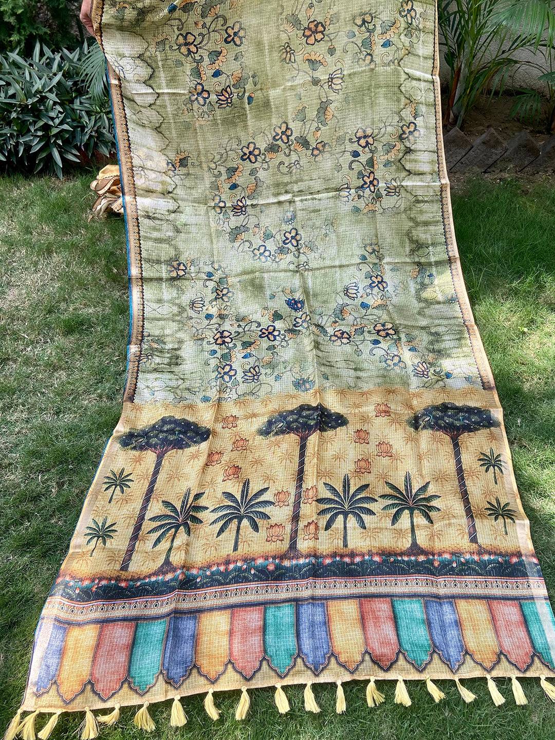 Light Green Kota Doriya Silk Saree With Floral Print by My Store