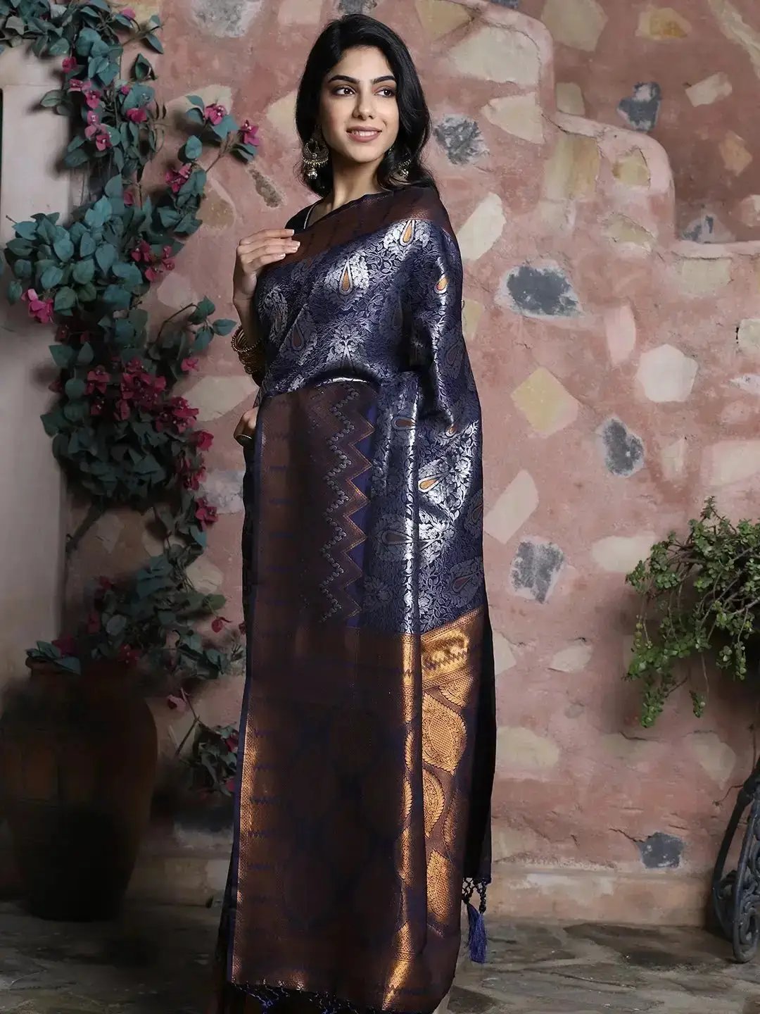 Navy Colour Kanjivaram Silk Saree With Zari Work by My Store