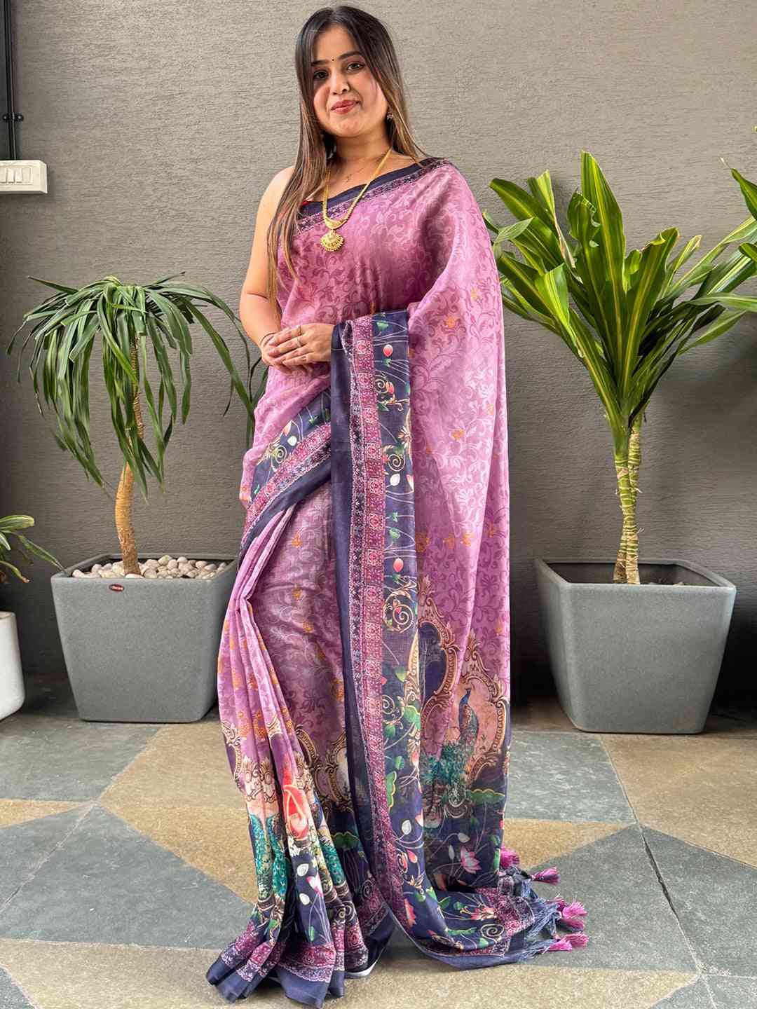 Purple colour Linen Saree With Digital Print And Majestic Border by My Store
