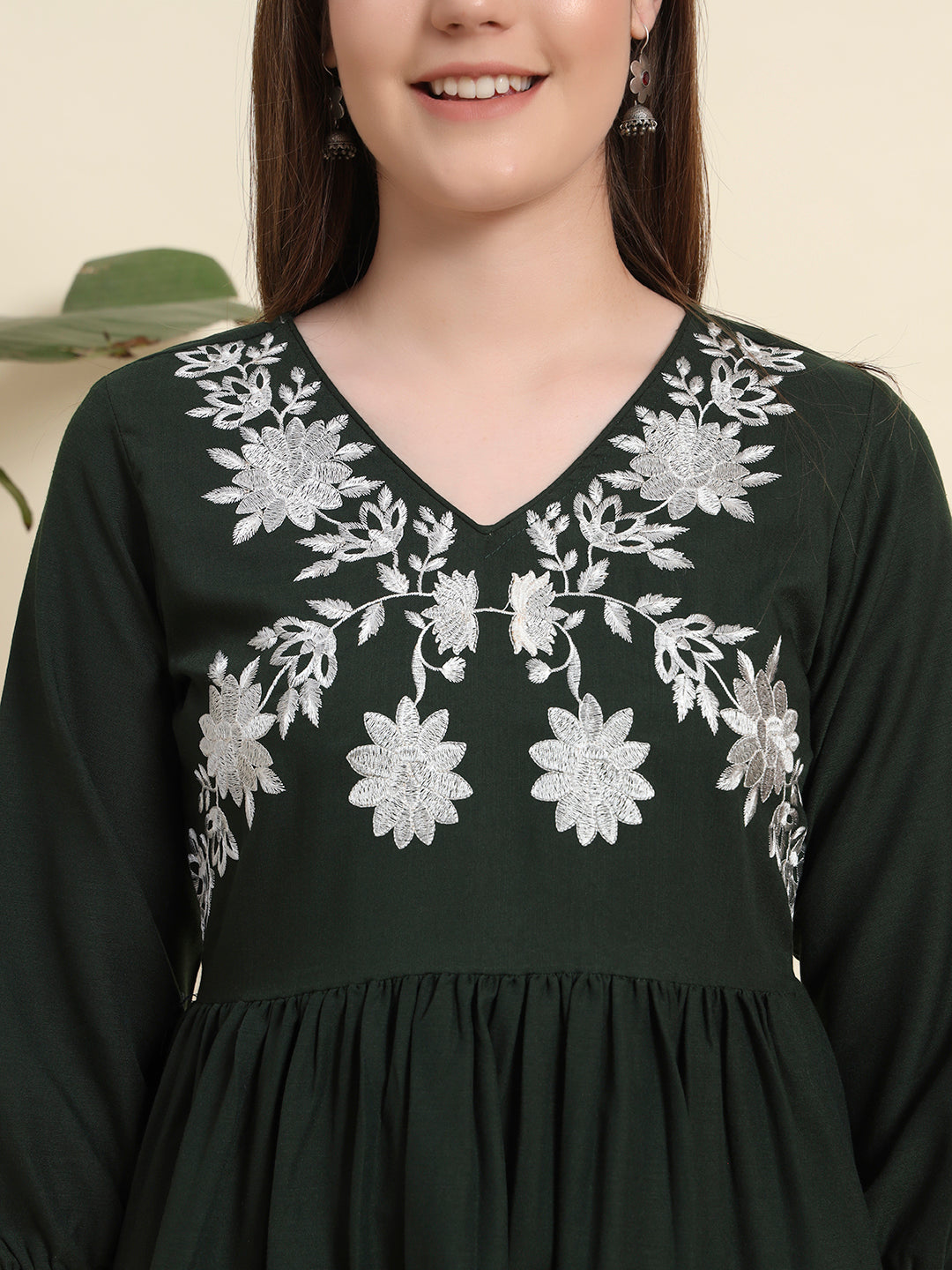 Chiknkari Green Short Kurti For Women
