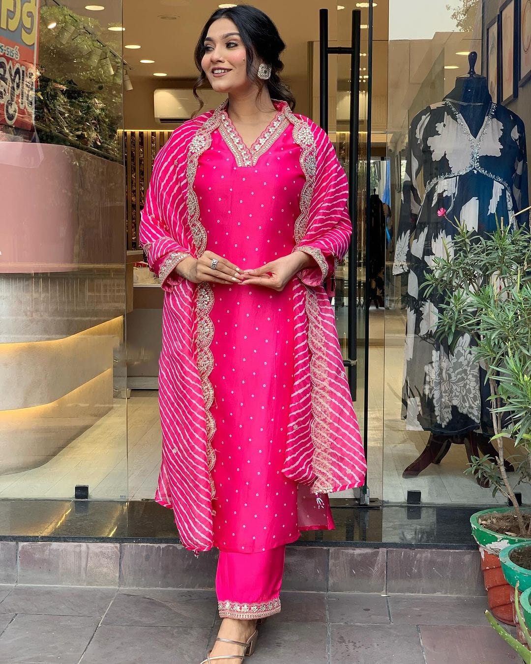 Radiant Pink Kurta Set for Effortless Elegance