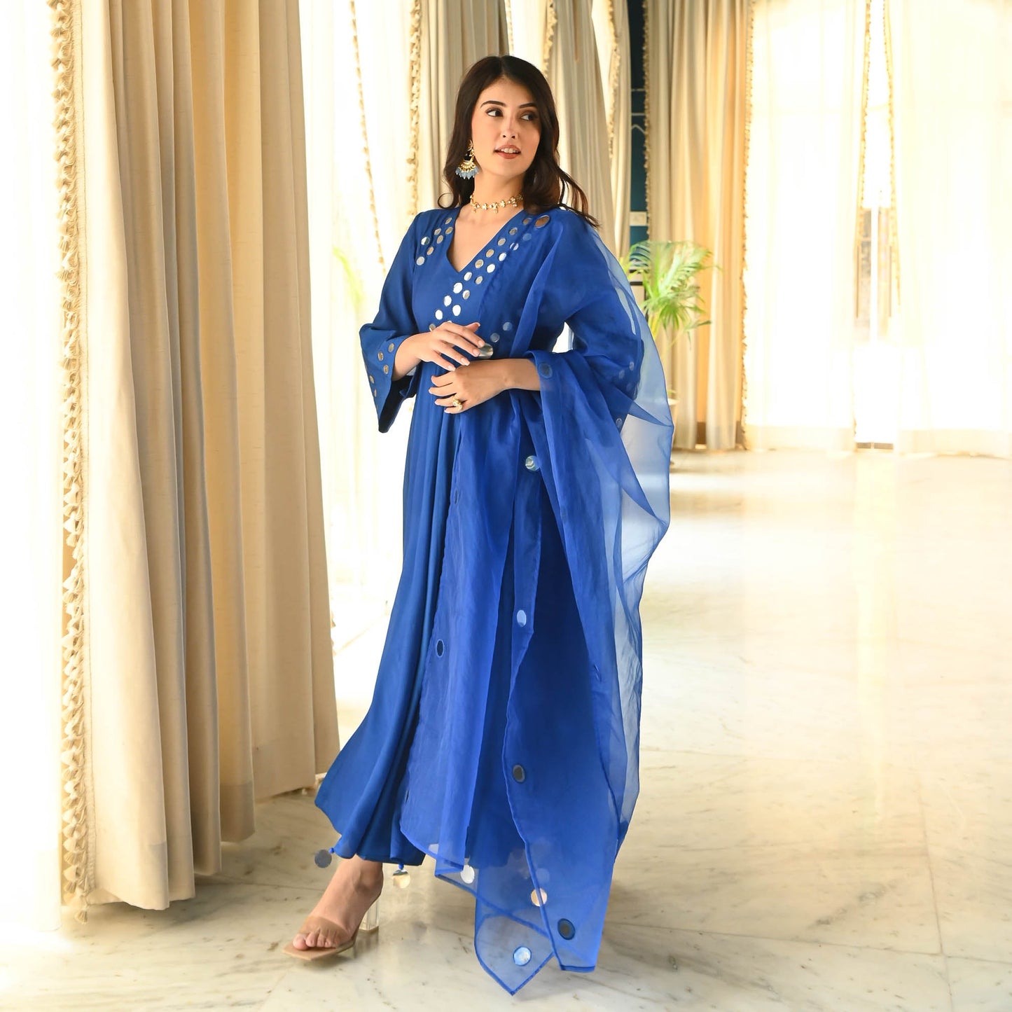 AAINA SUIT SET