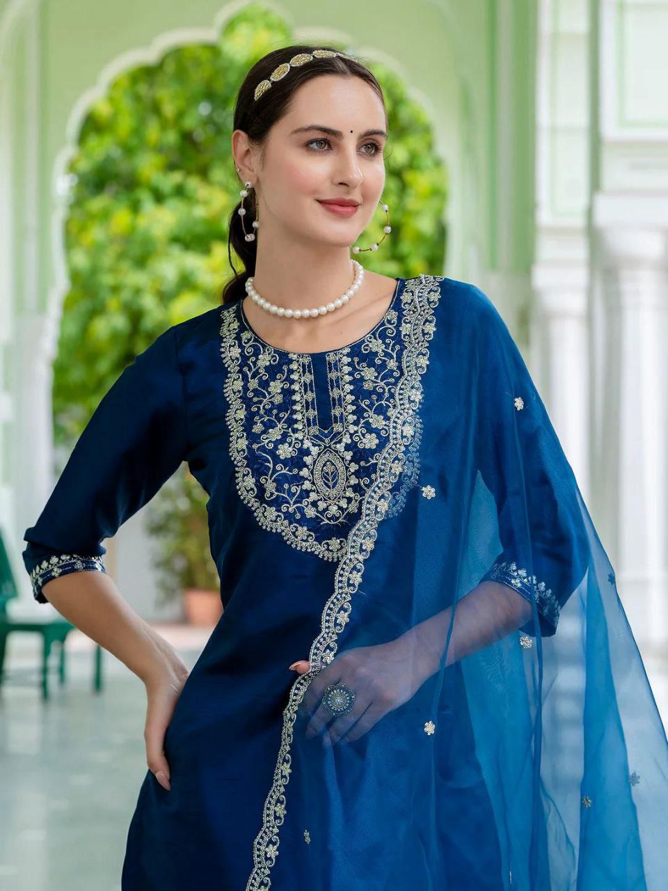 Graceful Peach Embroidered Kurta Set with Sheer Dupatta