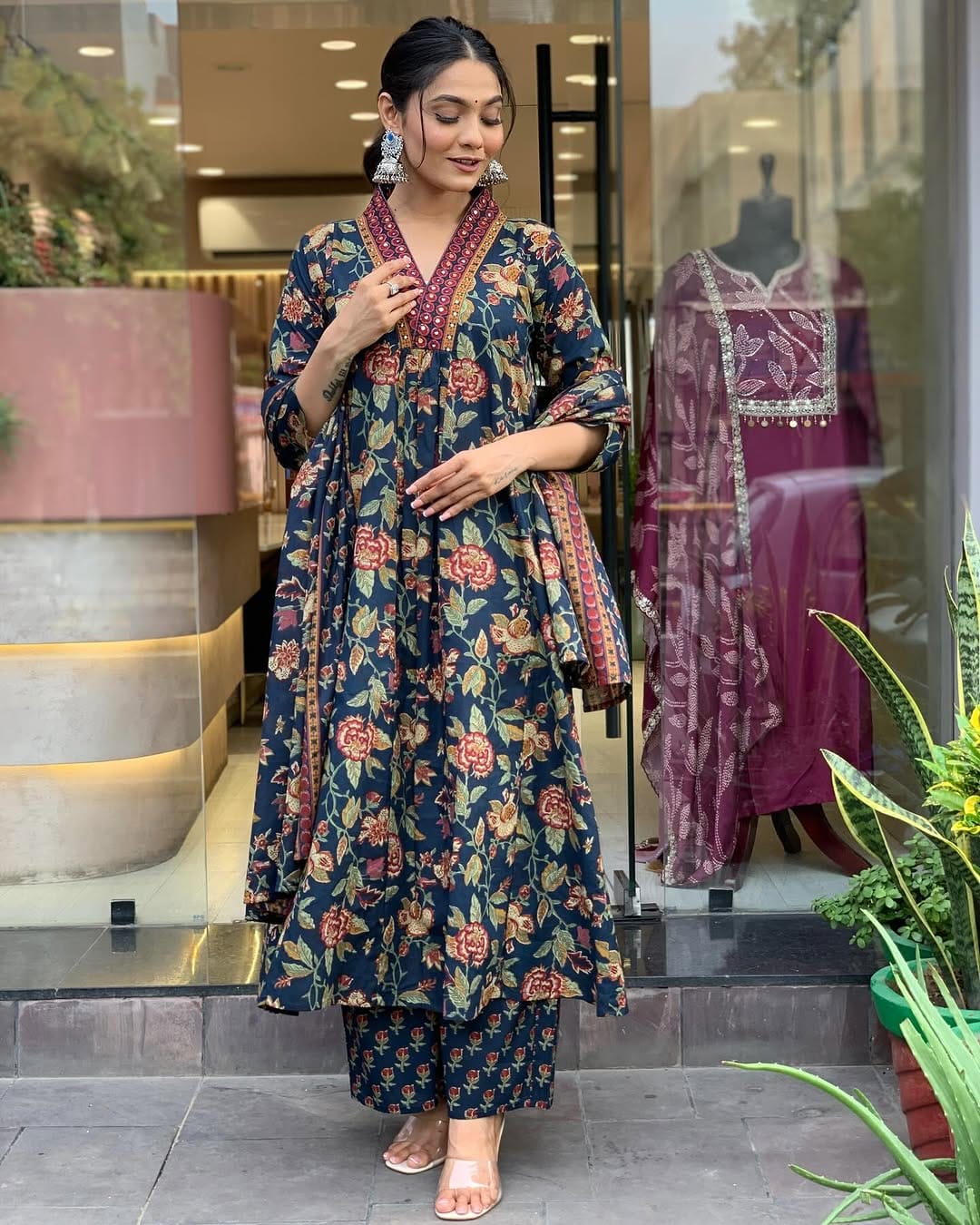 Elegant Blue Floral Printed Kurta Set with Dupatta